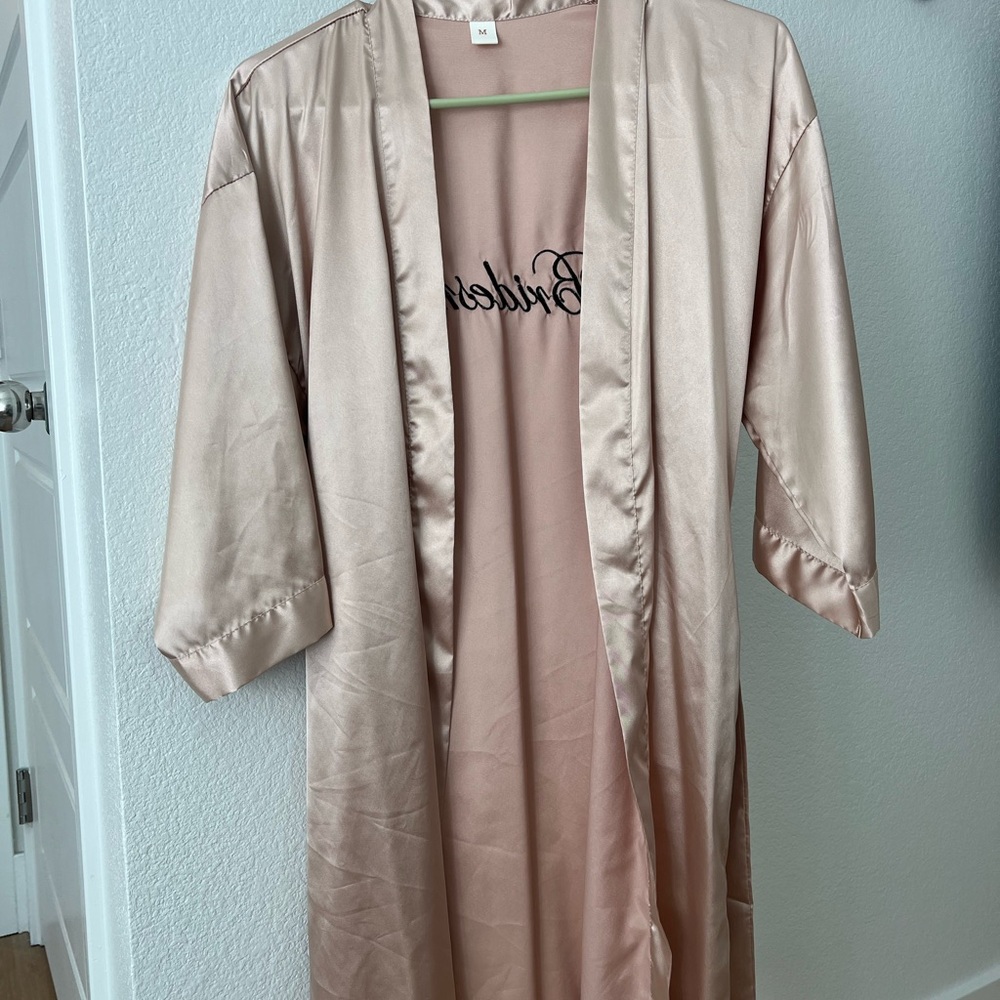 Satin Bridesmaid Robe in Blush Pink
